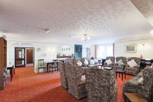 COMMUNAL LOUNGE- click for photo gallery